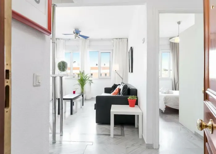 Lovely Suite With River Views And Parking